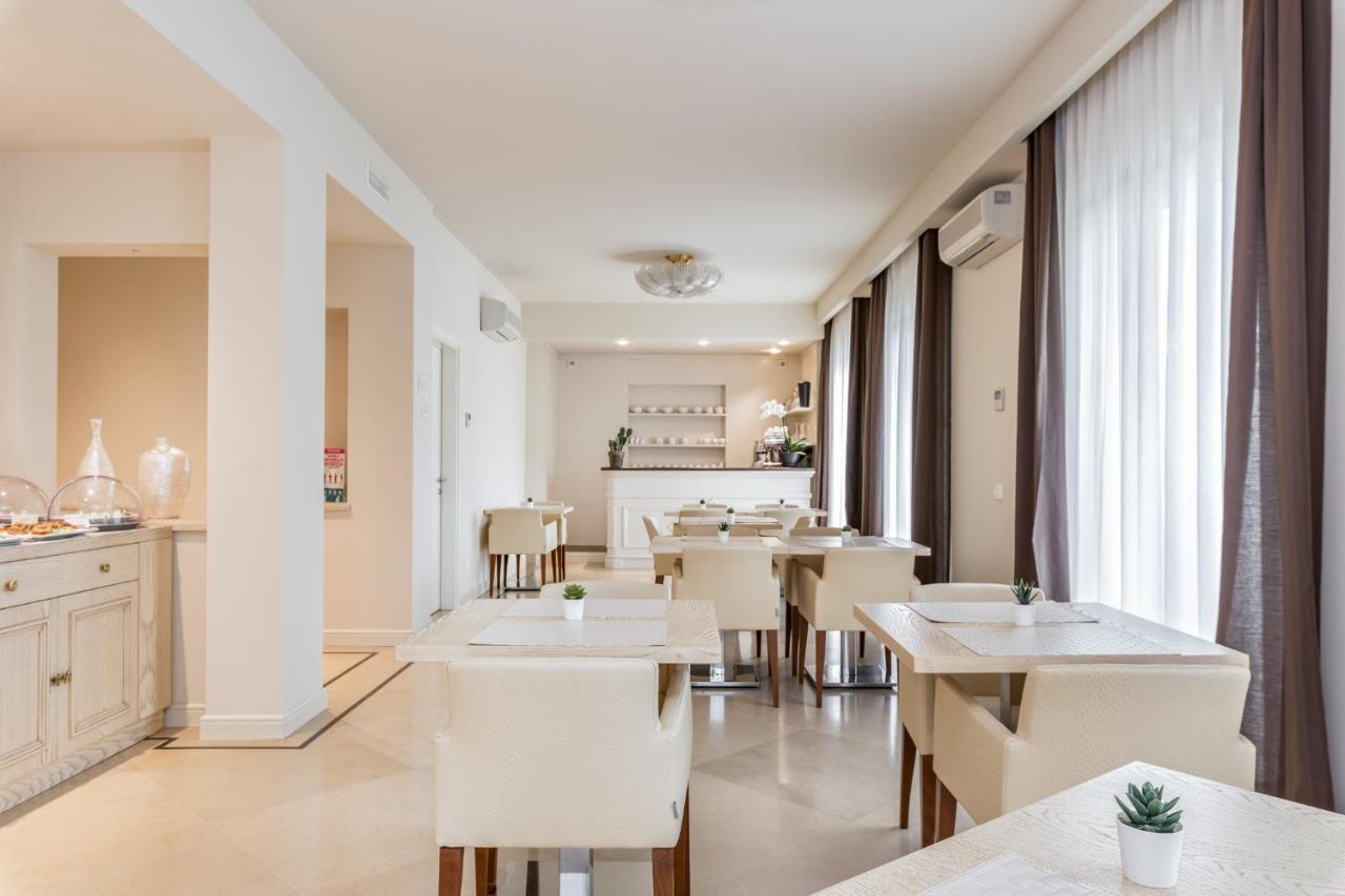 Hotel & Residence Exclusive Marina Di Carrara Extérieur photo