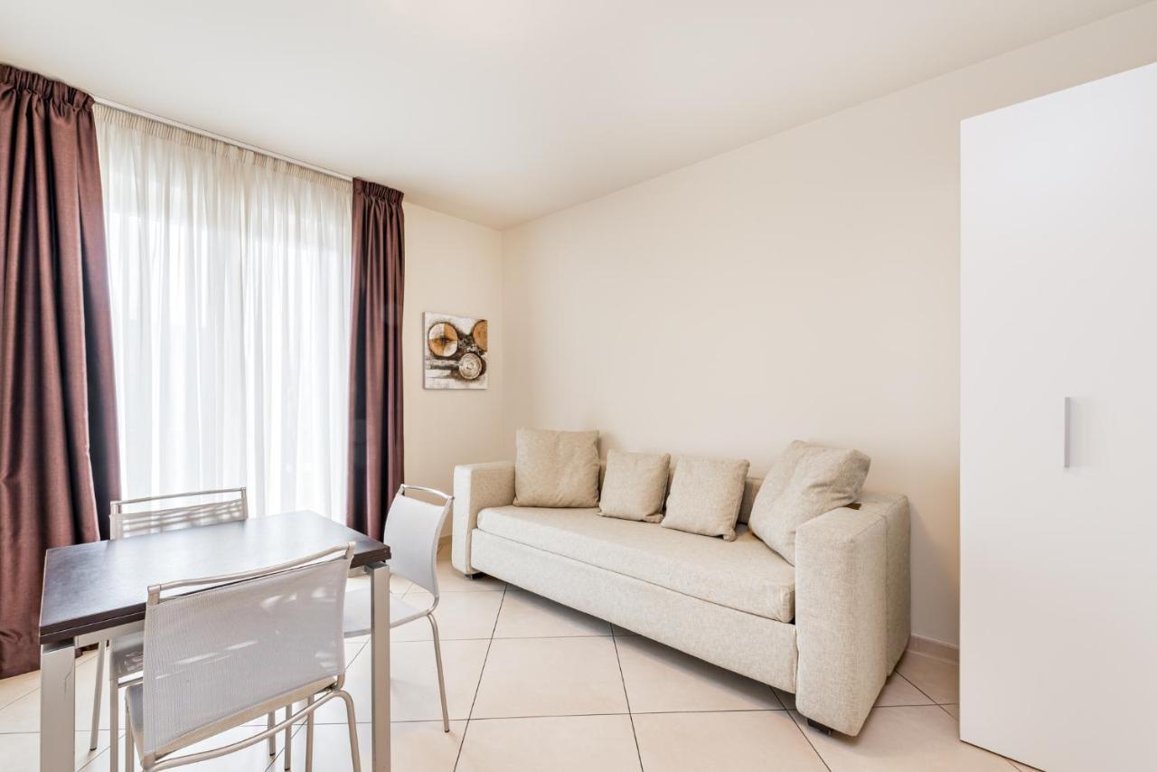 Hotel & Residence Exclusive Marina Di Carrara Extérieur photo