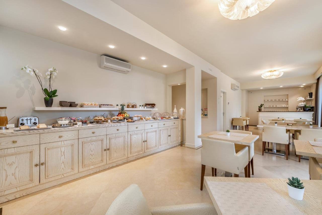 Hotel & Residence Exclusive Marina Di Carrara Extérieur photo